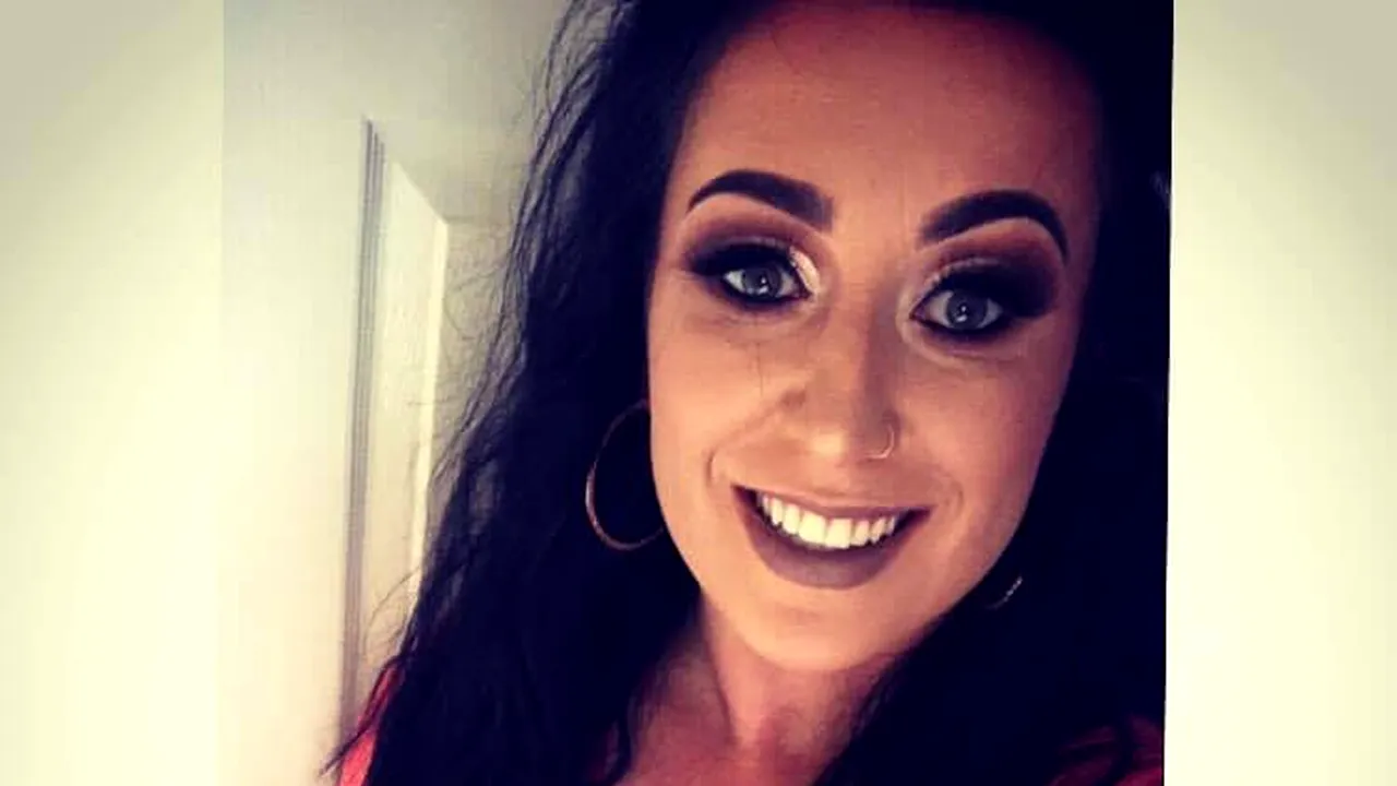 Fotografia salvatoare: Cum i-a salvat un selfie viața unei tinere cu hemoragie cerebrală - FOTO