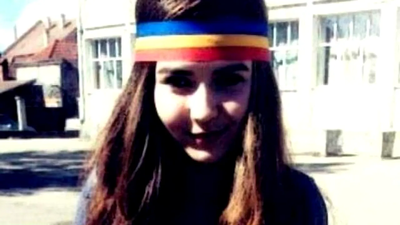 Sancțiuni pentru profesorii elevei din Covasna care a purtat bentița tricoloră de Ziua maghiarilor
