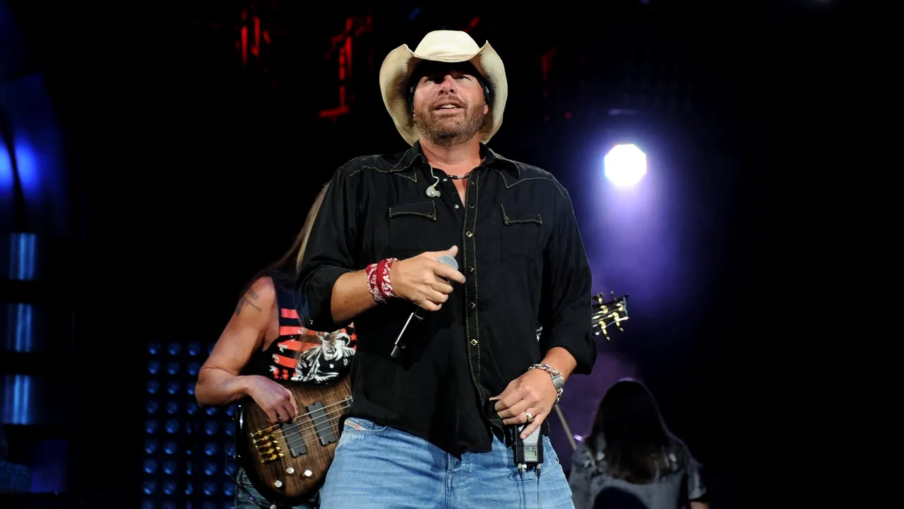 A MURIT Toby Keith. Celebrul cântăreț se lupta de câțiva ani cu o boală nemiloasă