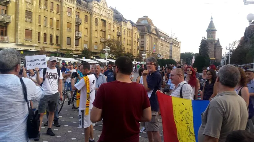 Sute de oameni la proteste în Timișoara, Cluj-Napoca și Brașov: „Tudorele, Tudorele, tu te du după zăbrele