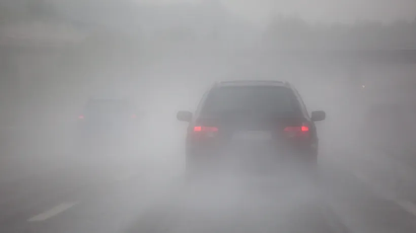 Atenție șoferi! Cod galben de vânt și ceață în mai multe zone din România