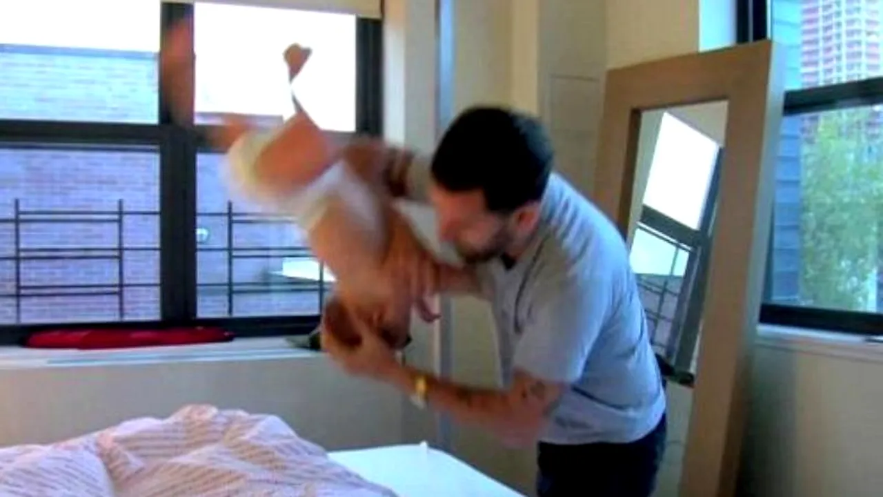 VIDEO. „Cum să te lupți cu copilul tău