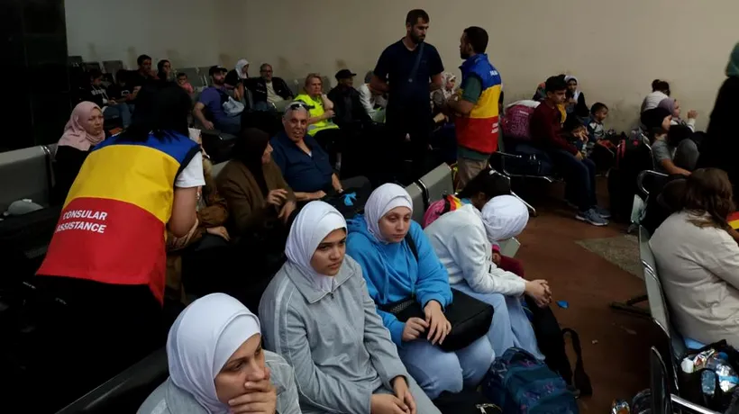 MAE: 17 cetățeni români și familiile acestora, evacuați marți din Fâșia Gaza în Egipt. Până acum, 220 de conaționali au ajuns în țară