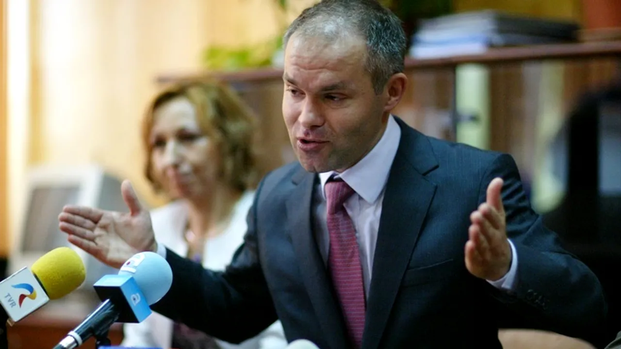 GÂNDUL LIVE. Situația Educației din România, analizată împreună cu fostul ministru Daniel Funeriu, de la ora 20.00