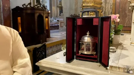 VIDEO | Moaștele Sfintei Ana vor sosi pentru prima dată în România. Unde va fi expusă racla