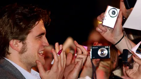 Robert Pattinson și Kristen Stewart s-au despărțit din nou