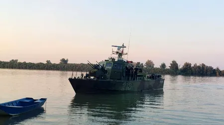 UPDATE | Alertă pe Dunăre, după o POLUARE masivă cu produse petroliere în Serbia. Când ar putea ajunge unda de poluare în România - FOTO