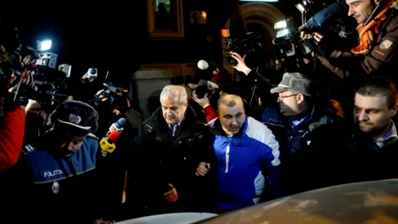 Ziua 294 în libertate, prima noapte în arest. Adrian Năstase, condamnat la PATRU ANI DE ÎNCHISOARE CU EXECUTARE: 