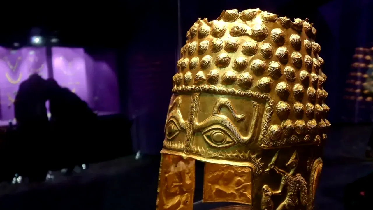 Banda de motocicliști Hardliners, implicată în furtul COIFULUI de aur? „Posibilă monedă de schimb pentru eliberarea unui infractor român”