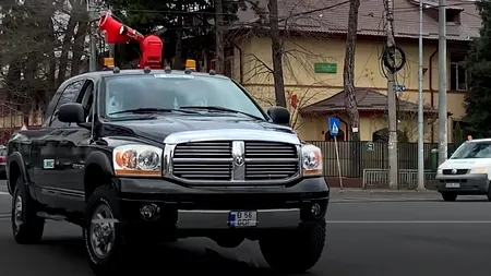 VIDEO EXCLUSIV. Primăria Sectorului 1 dezinfectează străzile cu un virulicid folosit în Wuhan și Italia împotriva coronavirusului