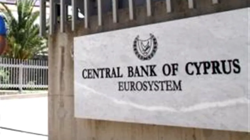 Criza din Cipru. Banca centrală nu a luat încă o decizie privind redeschiderea băncilor
