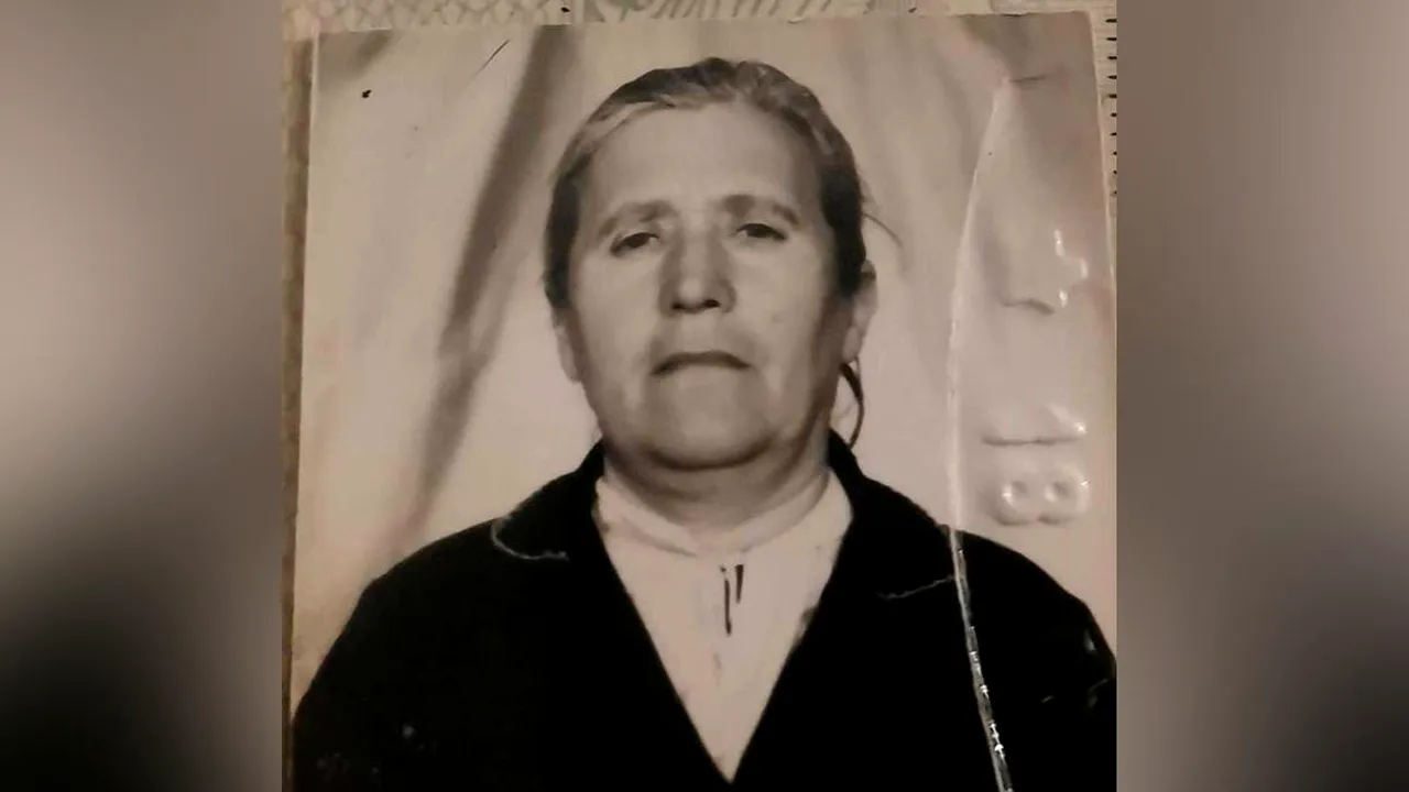 GORJ: Bătrână de 81 de ani, căutată de salvamontiști după ce a dispărut de acasă