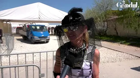 VIDEO | Au fost și oameni nefericiți la Sunwaves. „Nu ai voie să îți dai un invitat afară din casă”