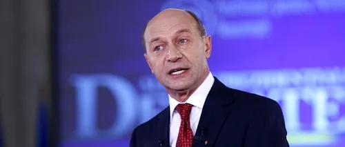 Băsescu: Intrarea în zona Euro ar duce la o coliziune din care România nu poate ieși pe picioare. Replica lui Antonescu