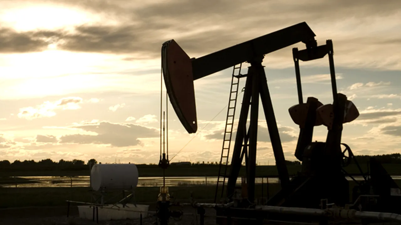 Noile amenințări ale lui Trump la adresa Iranului scumpesc petrolul. Cotația barilului pe piața Brent se apropie de 90 de dolari