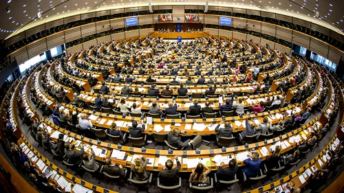 Parlamentul European va bloca acordul privind ieșirea Marii Britanii din UE. Amenințarea unui important lider al UE