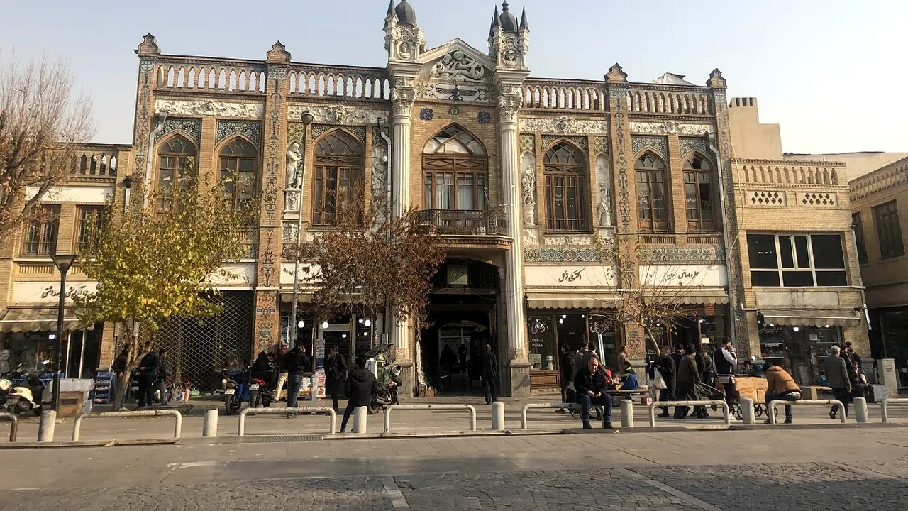 Secretele bazarului istoric unde au început protestele din Iran