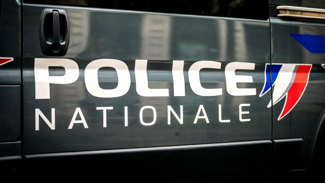 Cel puțin cinci răniți într-un ATAC produs în nordul Franței /Două persoane sunt în stare gravă