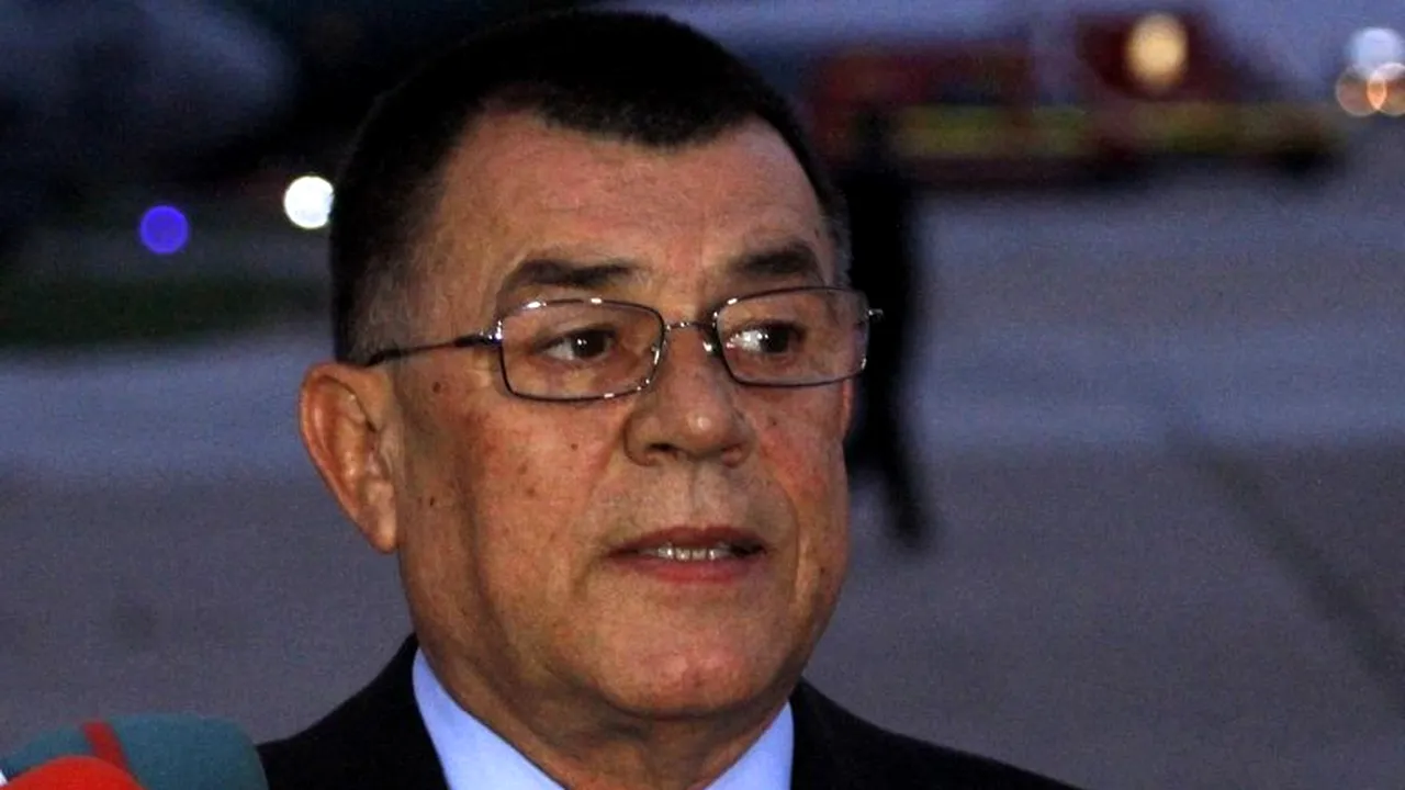 Radu Stroe, întrebat despre dificultățile în localizarea avionului: Răspunsul îl găsiți la STS Cluj
