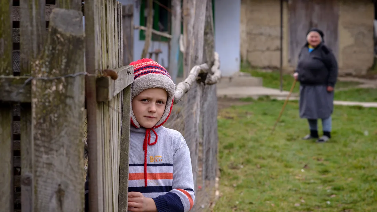 Datele reci care dezvăluie o realitate îngrijorătoare. Problema cu care se confruntă, în fiecare zi, unul din cinci copii din România 