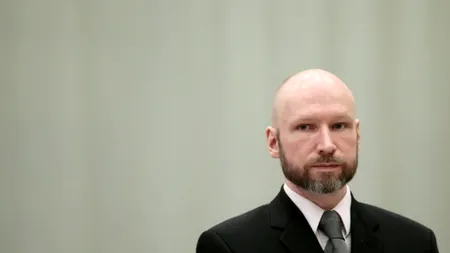 Anders Breivik se plânge că este tratat ca un animal în detenție. El dispune în închisoare de trei celule, de un televizor cu DVD şi consolă de jocuri