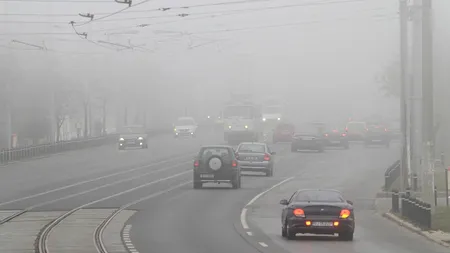 VREMEA. Ceață în nouă județe, joi dimineață. Avertismentul Infotrafic pentru șoferi