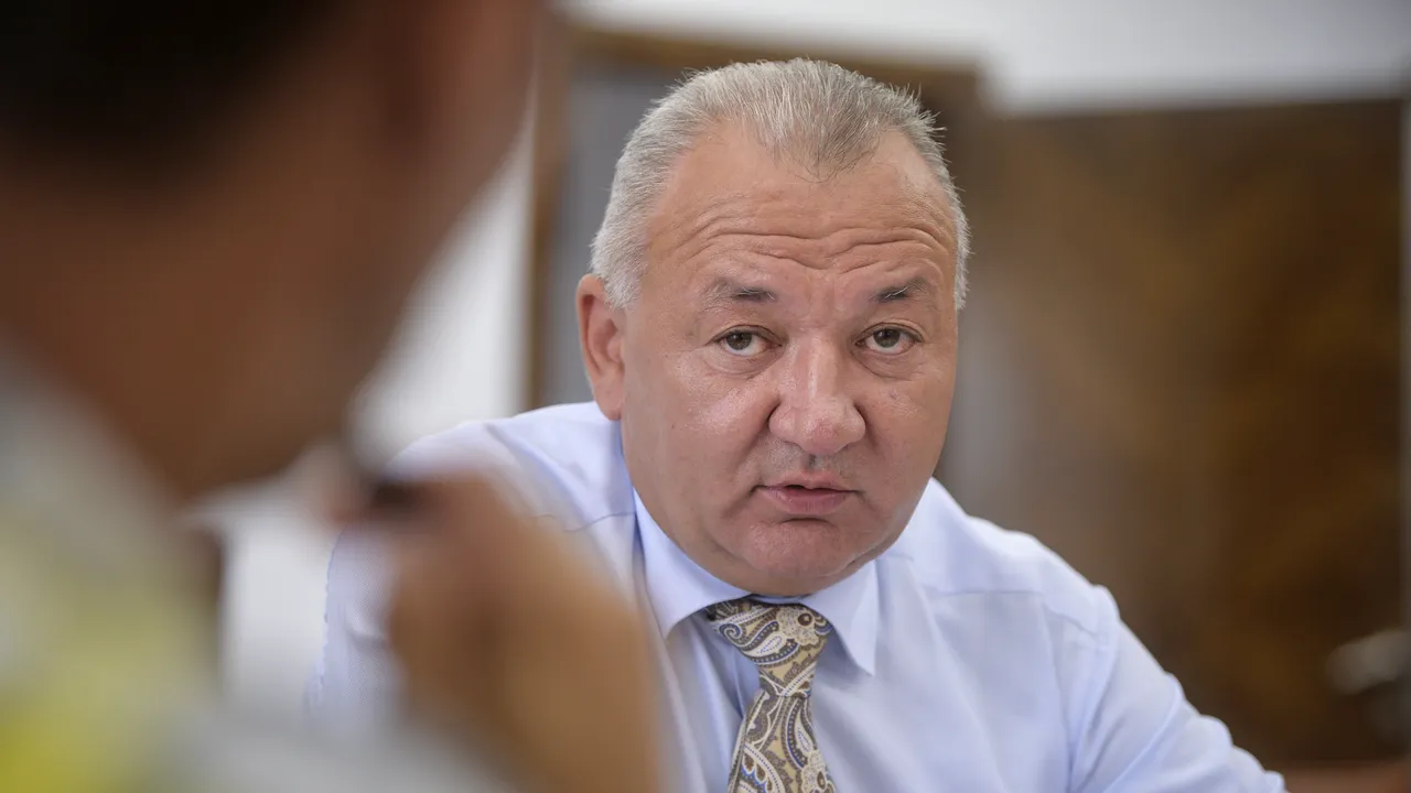 Primul membru al Cabinetului Cioloș care alege politica. Chelmu demisionează pentru a candida la parlamentare