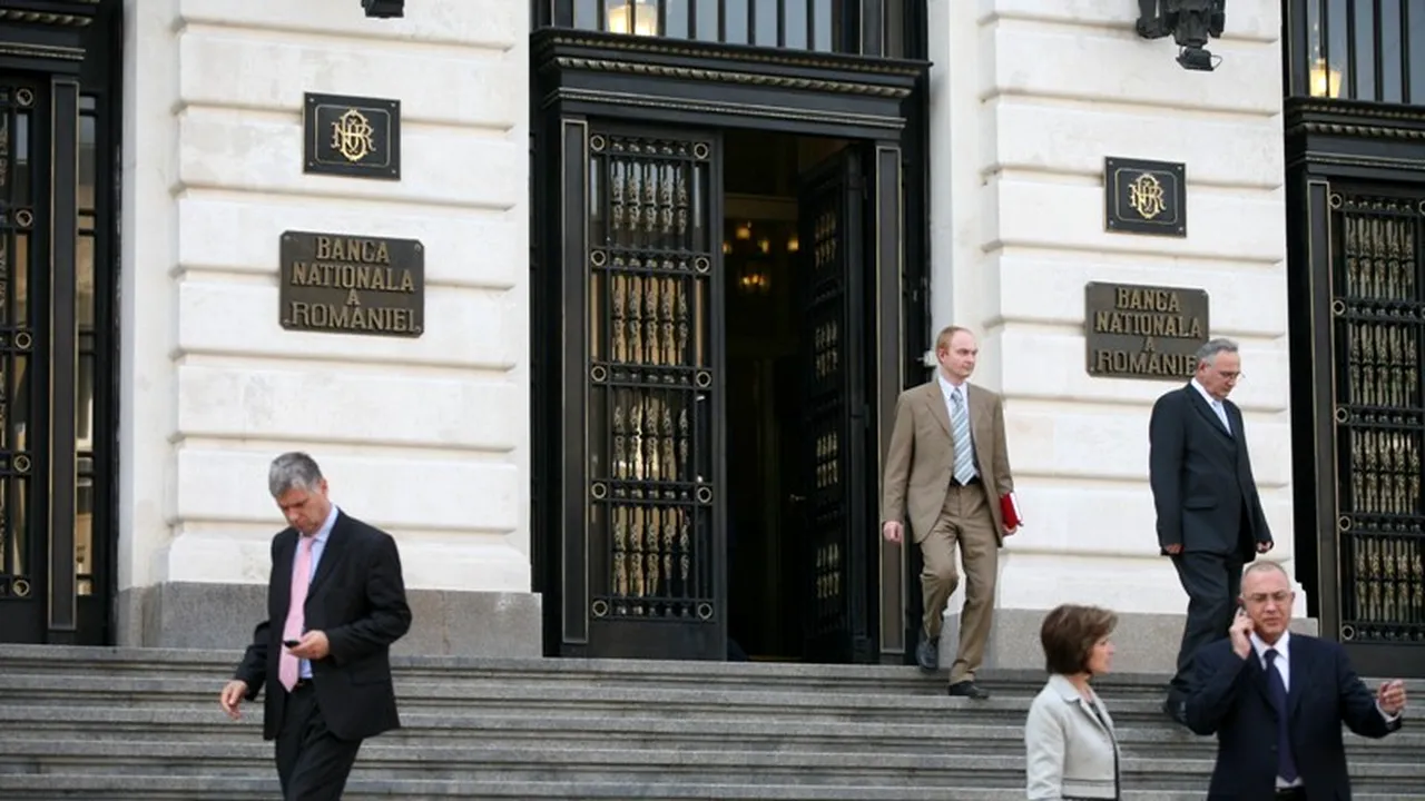 Cum ajungi să lucrezi la BNR pe un post de economist