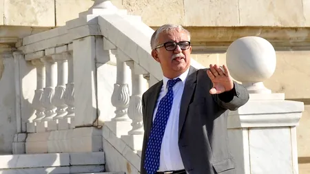 Augustin Zegrean: Curtea Constituțională a primit o cerere de verificare a modului de organizate a alegerilor în străinătate