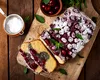Cea mai simplă prăjitură cu vișine. Este perfectă pentru cei mici și pentru cei mari