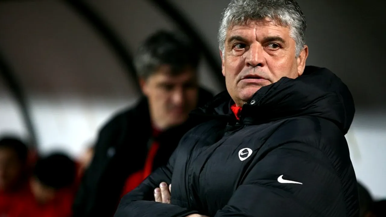 Tatăl antrenorului Ioan Andone a suferit două intervenții chirugicale la față