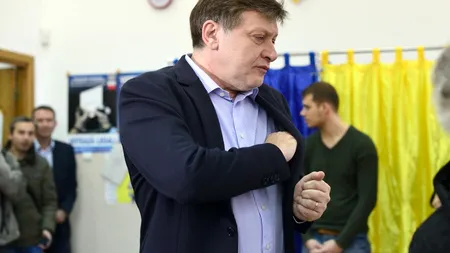 Prima ieșire publică a lui Crin Antonescu în campania pentru prezidențiale. Cu cine va vota în turul II