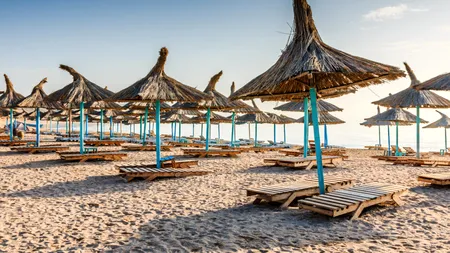„Superofertă” pentru litoralul de toamnă: turiștii, ademeniți cu CIORBE gratis şi reduceri de 30%