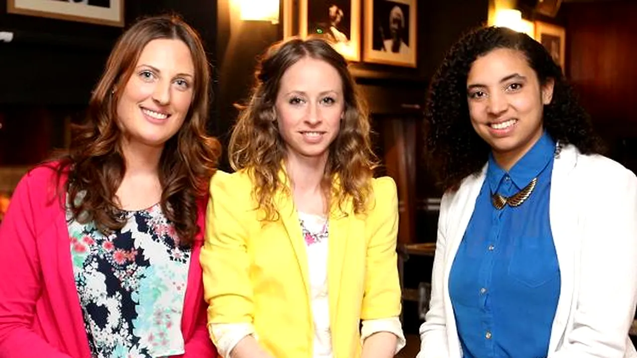 Trei fete au lansat o rețea socială cu 60 de dolari, care înregistrează acum peste 100.000 de membri. „Vrem să ne listăm la bursă!