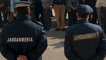 Drum național blocat la Pitești de angajați ai Diviziei Petrochimice Bradu