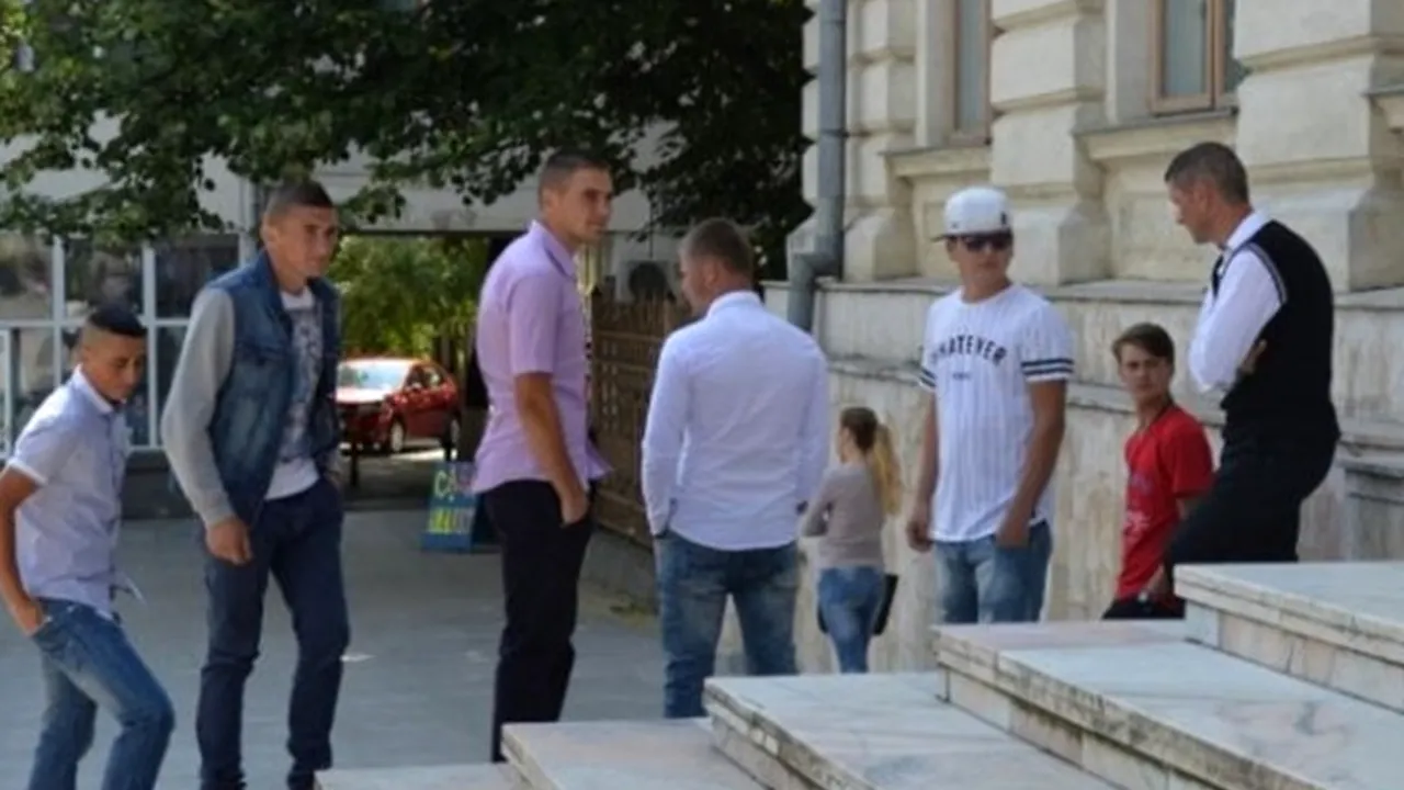 Ce au decis polițiștii în cazul celor șapte vasluieni care au violat o fată de 18 ani până la leșin
