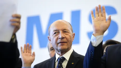 Băsescu a făcut anunțul așteptat: Candidez!