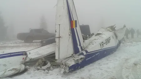 Epava avionului, depozitată în comuna Horea, va fi preluată de anchetatori pentru a fi examinată