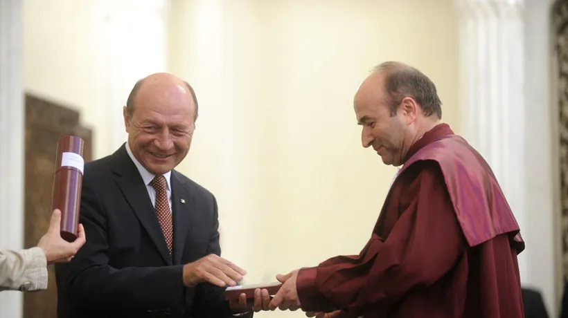 Tăriceanu consideră că excesele lui Traian Băsescu au fost încurajate de Curtea Constituțională