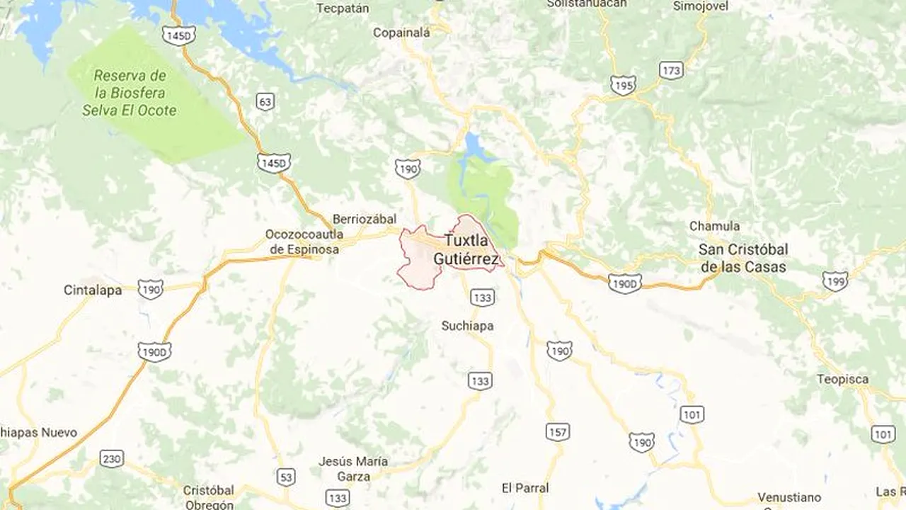 Zeci de turiști români, blocați de 24 de ore în Mexic din cauza unor protestatari