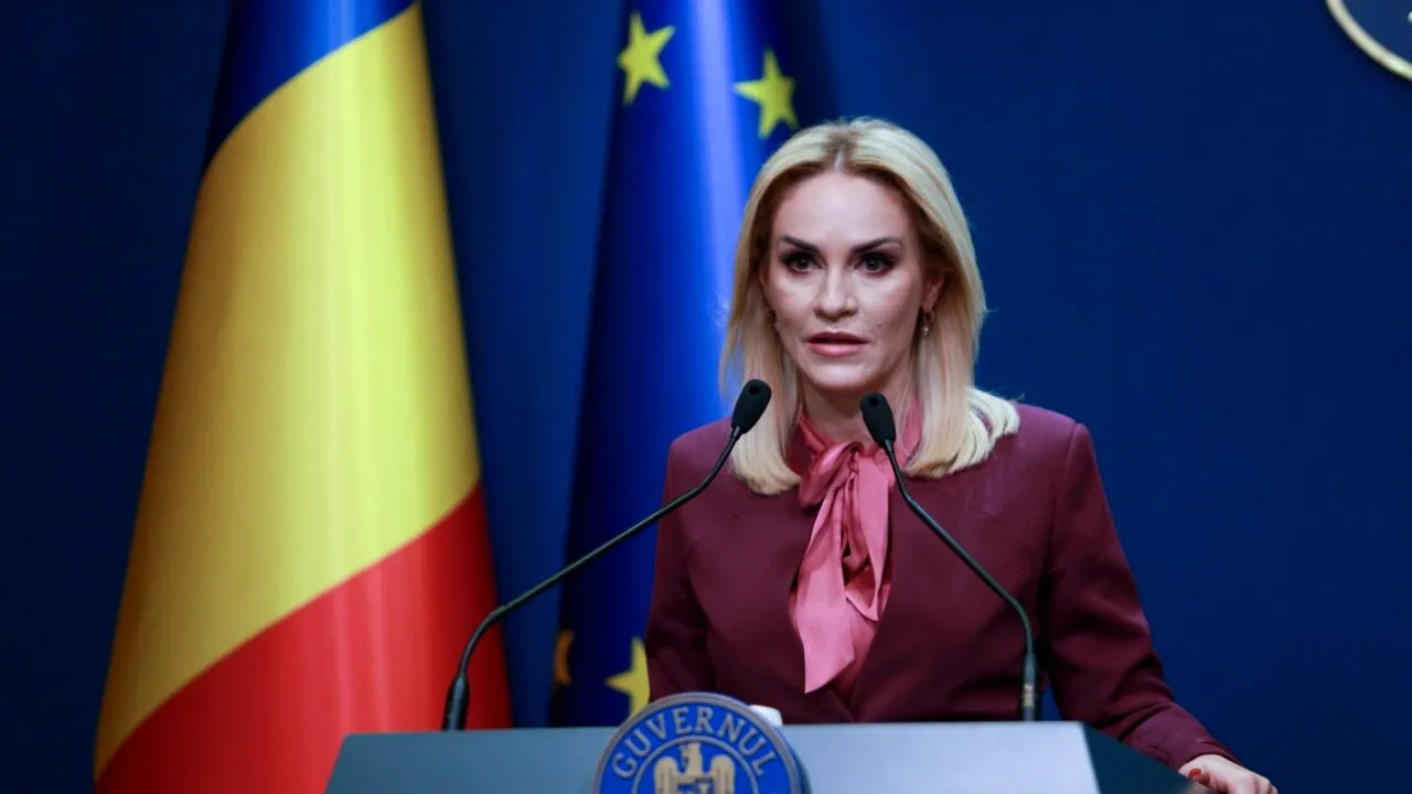 Gabriela Firea îl atacă din nou pe Nicușor Dan, după ce acesta a spus că nu se știe sigur dacă PSD o va susține la următoarele alegeri locale. „Zero profesionalism! Zero caracter!