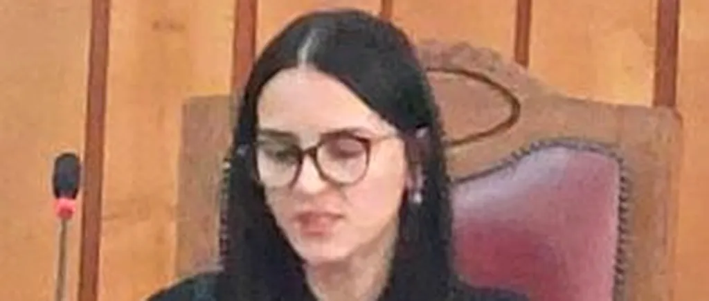 Judecătoarea Ana Maria Chirilă, suspectată că se droga şi lua mită de la traficanţi, rămâne în AREST pentru încă 30 de zile. Decizia CAB