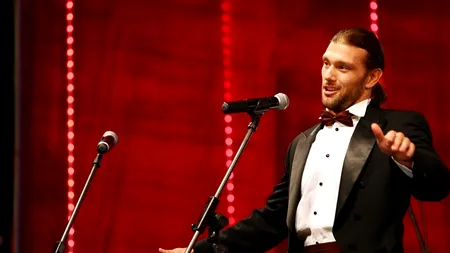  Venit în România fără să știe unde este pe hartă, un canadian a ajuns bariton la Opera Iași: 