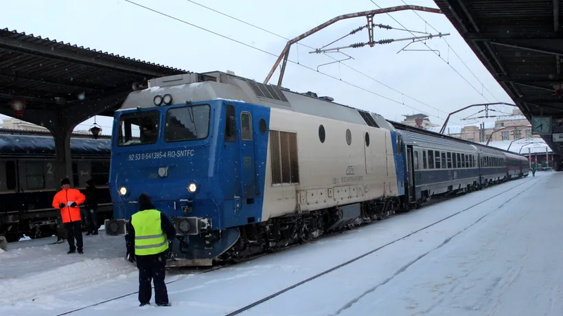 Circulația feroviară a fost RELUATĂ între haltele Palanca și Simbrea, după ce un camion s-a răsturnat pe calea ferată