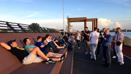 GALERIE FOTO | Cum arată acum digul Lacului Morii după ce a fost refăcut. Lucrările au costat 10 milioane de lei. Accesul cu bicicletele, interzis!