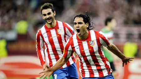 FINALA EUROPA LEAGUE 2012. 5.000 de români urmăresc meciul în Piața Constituției. Câteva zeci de spanioli sunt în Centrul Vechi