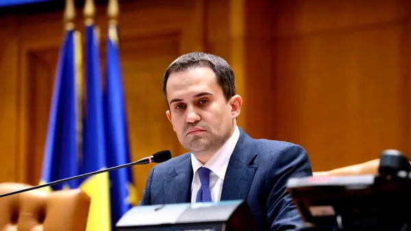 Ministrul Transporturilor, Ciprian Șerban, anunță că aproximativ 250 de kilometri de autostrăzi și drumuri expres vor fi finalizați în acest an