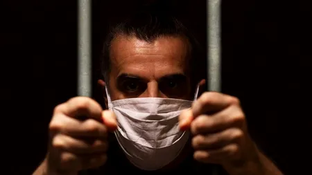 Primul român suspect de infectare cu noua tulpină COVID-19, un șofer de TIR incarcerat în Franța: Bărbatul este acuzat de trafic de migranți!