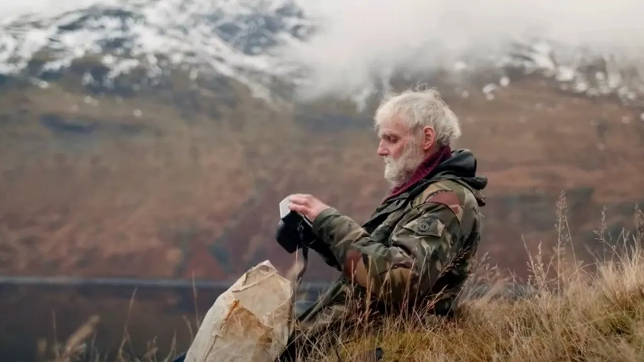 Povestea bărbatului care s-a izolat în sălbăticie de 40 de ani. Tragedia care l-a determinat să se rupă de civilizație