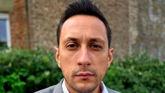 Consilierul onorific al lui Ilie Bolojan îl atacă din nou pe Grindeanu: „Numai un balerin desăvârșit nu este. Până la urmă și ei pierd”